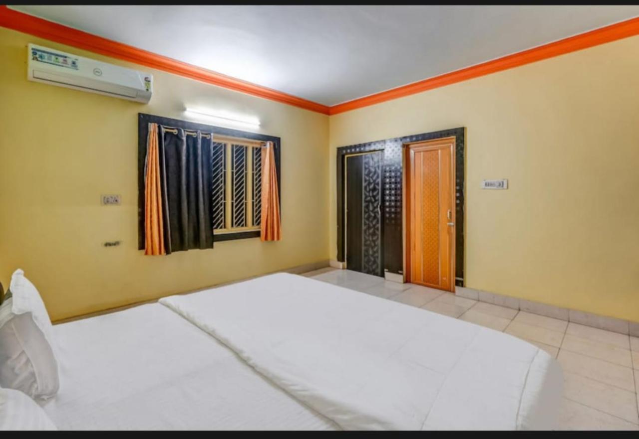 Moon - Chakra Tirtha Road Near Niladri Beach Best Choice Of Travellers By Morservices 3*